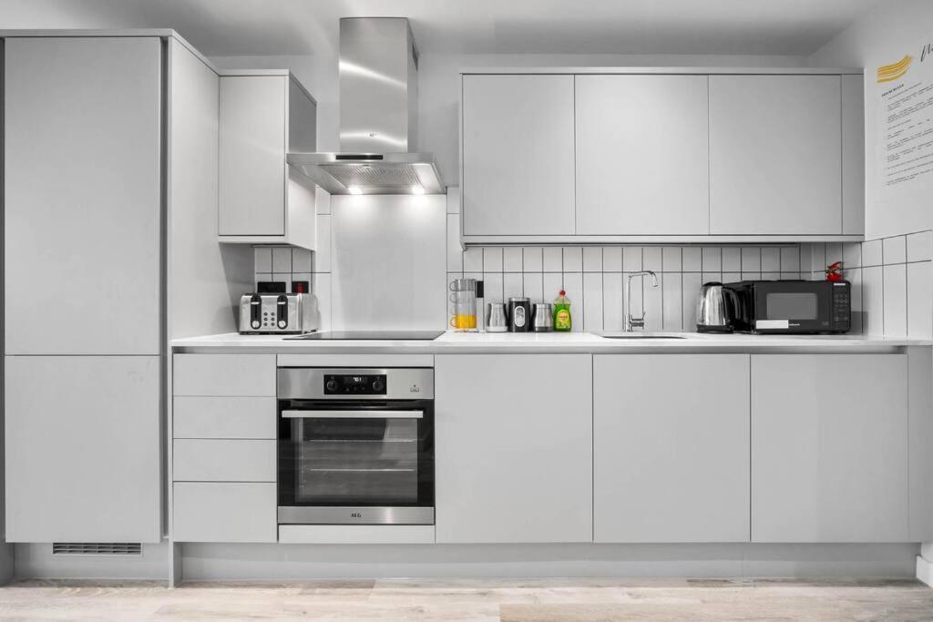 Stylish 2 Bedroom Apartment Close To Everything Birmingham Exterior foto